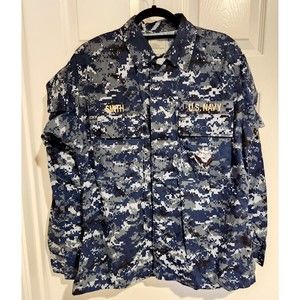 US Navy Working Jacket Size 35 Regular Blue Digital Camo Long Sleeve 'Smith'